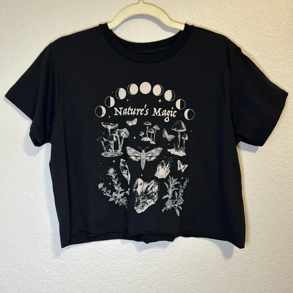 Hot Topic Witch Nature’s Magic Black Crop Top T Shirt - S - Picture 3 of 8